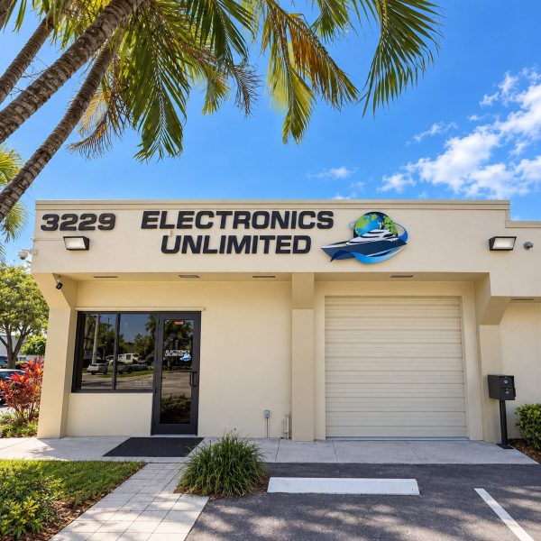 Electronics Unlimited storefront on South Andrews Avenue, Fort Lauderdale