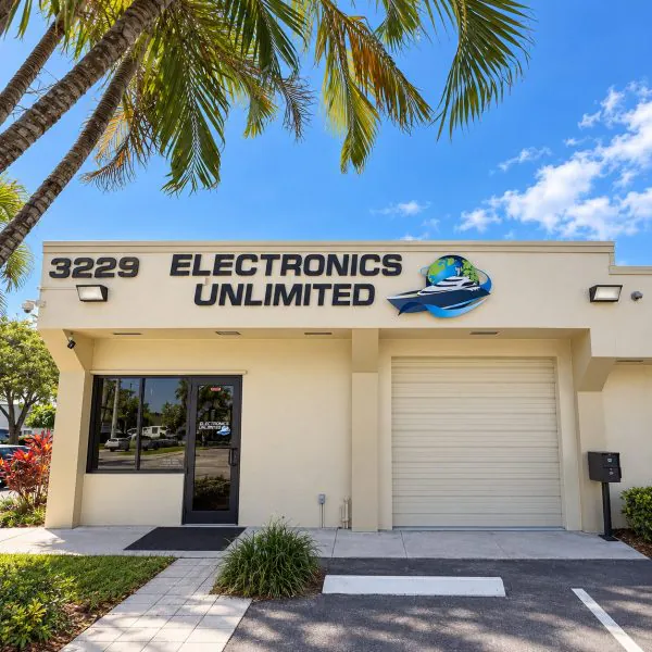 Electronics Unlimited storefront on South Andrews Avenue, Fort Lauderdale
