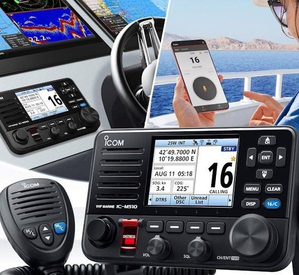 Icom marine radio unit